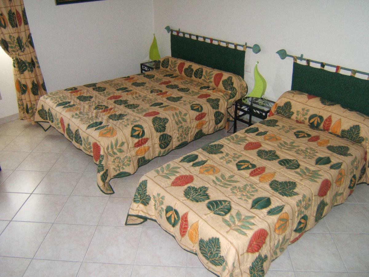 Chambres D'Hotes Lou Jassou Lapanouse-de-Cernon Экстерьер фото